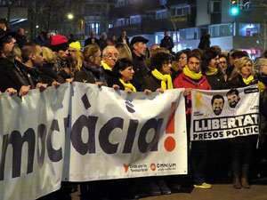 Concentració davant la delegació del govern espanyol convocada pel Comitè de Defensa de la República (CDR) de Catalunya