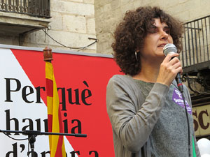 Marató per la democràcia. Concentració i parlaments a la plaça del Vi