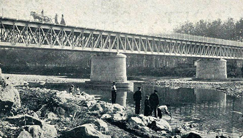 El pont de la Barca sobre el riu Ter. 1902-1904