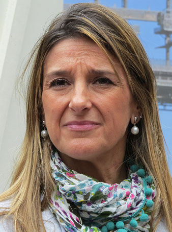 La regidora de Turisme de l'Ajuntament de Girona, Glòria Plana, durant la inauguració