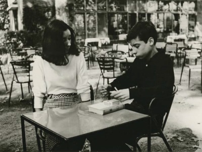 Jessy Portas i Kelly Llaveria actuant en la pel·lícula Amor adolescente, 1966-1969