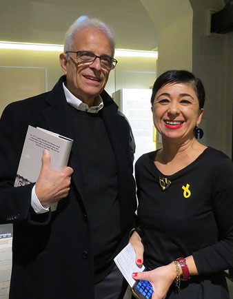 El regidor de l'ajuntament de Girona Eduard Berloso i la directora del Museu, Sílvia Planas