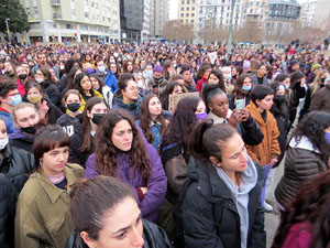 Commemoració del Dia de la Dona 2022 a la plaça de l'U d'octubre de 2017