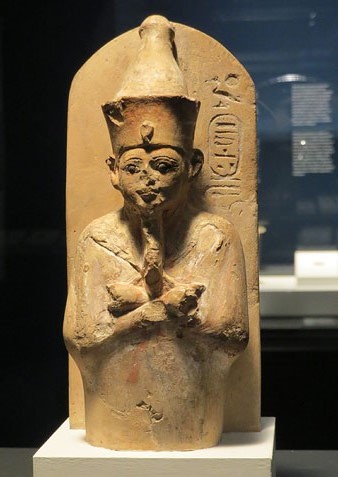 Figura del faraó Mantuhotep II. Pedra calcària. Dinastia XVIII, Ca. 1550-1295 aC