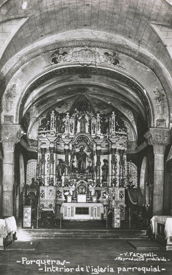Església parroquial de Santa Maria de Porqueres. Vista de l'altar major a l'interior de l'església. 1932-1936