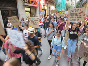 Manifestació contra el canvi climàtic organitzada per Fridays for Future i Revolució o Extinció