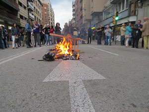Manifestació 'Fem fora al rei espanyol de Girona'