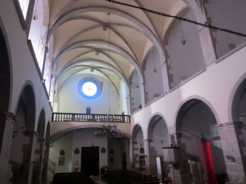 Interior de l'església de Sant Andreu