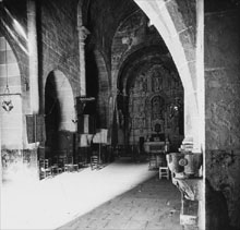 Interior de l'església de Sant Miquel de Fluvià. 1917