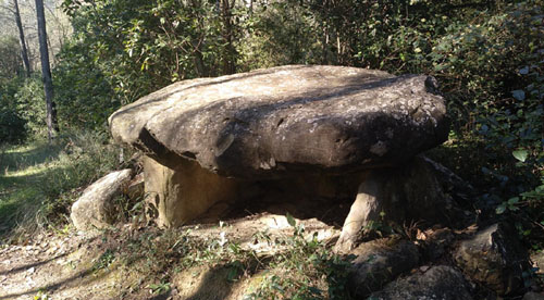 Dolmen de les Closes o de Pujarnol. 3000 aC