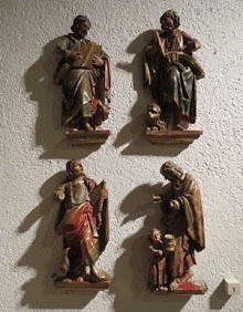 Imatges dels quatre evangelistes, Sant Lluc, Sant Marc, Sant Mateu i Sant Joan. Fusta tallada i policromada. Segle XVII