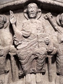 Crist. Detall del timpà de l'església de Sant Pol. Segle XII