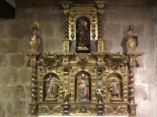 Retaule de Sant Honorat i Sant Antoni Abat. Fusta policromada. Segle XVIII