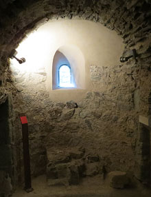 Cripta. Absidiola de la Mare de Déu de la Cova. Segles X-XI