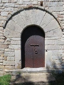 Porta de l'església de Sant Martí de Surroca