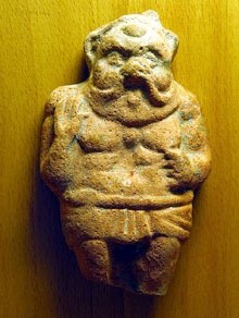 El déu egipci Bes. Terracota. Segle III aC