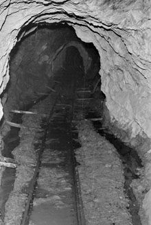 Interior de la mina Canta. 1974