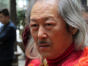 Celebraci&oacute; de l'any nou xin&egrave;s a Girona. La gent