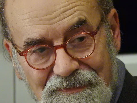 Emili Ros i Rahola, n&eacute;t de Carles Rahola i Llorens, durant els parlaments de l'acte