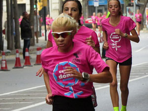 Cursa de la Dona 2016. Cursa pels carrers de Girona