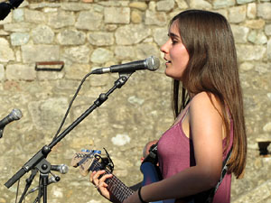 Dia de la M&uacute;sica 2016. Escenari de la pla&ccedil;a dels Jurats