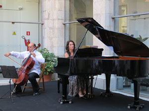 Diada Nacional 2016. Acte institucional al pati de la Diputació de Girona