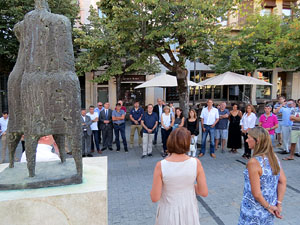 Diada Nacional 2016. Homenatge floral a Carles Rahola a la Rambla de la Llibertat