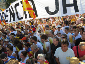 Diada Nacional 2016. Manifestaci&oacute; sotre el lema A punt. Endavant rep&uacute;blica catalana, a Salt