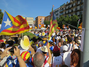 Diada Nacional 2016. Manifestaci&oacute; sotre el lema A punt. Endavant rep&uacute;blica catalana, a Salt