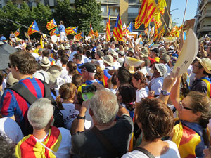 Diada Nacional 2016. Manifestaci&oacute; sotre el lema A punt. Endavant rep&uacute;blica catalana, a Salt