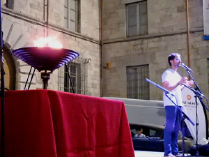 Diada Nacional 2016. X Marxa de Torxes de Girona. Lectura del manifest