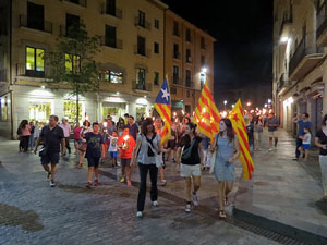 Diada Nacional 2016. X Marxa de Torxes de Girona pels carrers del Barri Vell