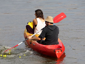 Fires 2016. 5a. Baixada d'Andr&ograve;mines pel riu Onyar del segle XXI