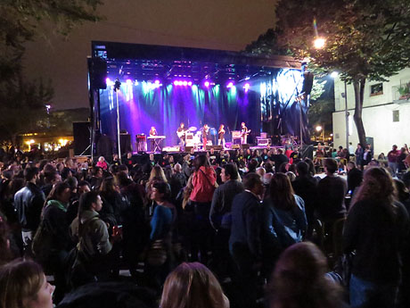 Fires 2016. Bateria de Girona. Cercavila de percusi&oacute; amb la Verge del Bombo