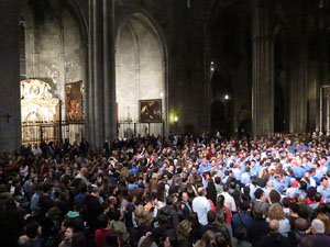 Fires 2016. Castells dins la nau gòtica de la Catedral de Girona