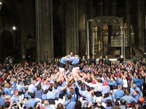 Fires 2016. Castells dins la nau gòtica de la Catedral de Girona