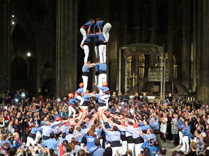Fires 2016. Castells dins la nau gòtica de la Catedral de Girona