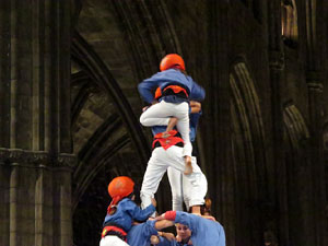 Fires 2016. Castells dins la nau gòtica de la Catedral de Girona