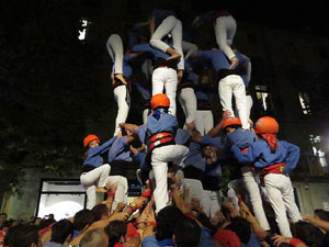 Fires 2016. Els Castells de Vigília a la Rambla de la Llibertat, amb els Marrecs de Salt i la Nova Muixeranga d'Algemesí