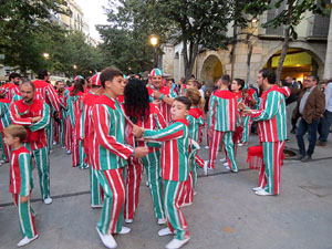 Fires 2016. Els Castells de Vigília a la Rambla de la Llibertat, amb els Marrecs de Salt i la Nova Muixeranga d'Algemesí