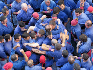Fires 2016. La Diada Castellera a la plaça del Vi, amb els Marrecs de Salt, els Capgrossos de Mataró i els Minyons de Terrassa