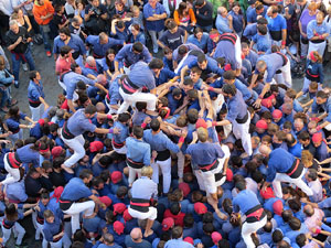 Fires 2016. La Diada Castellera a la plaça del Vi, amb els Marrecs de Salt, els Capgrossos de Mataró i els Minyons de Terrassa