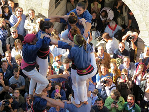 Fires 2016. La Diada Castellera a la plaça del Vi, amb els Marrecs de Salt, els Capgrossos de Mataró i els Minyons de Terrassa