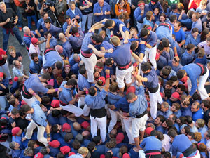 Fires 2016. La Diada Castellera a la plaça del Vi, amb els Marrecs de Salt, els Capgrossos de Mataró i els Minyons de Terrassa