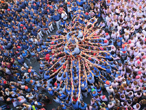 Fires 2016. La Diada Castellera a la plaça del Vi, amb els Marrecs de Salt, els Capgrossos de Mataró i els Minyons de Terrassa