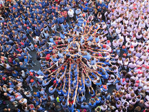 Fires 2016. La Diada Castellera a la plaça del Vi, amb els Marrecs de Salt, els Capgrossos de Mataró i els Minyons de Terrassa