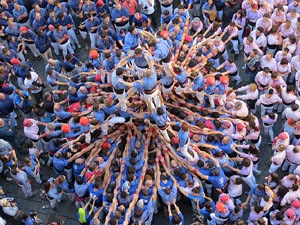 Fires 2016. La Diada Castellera a la plaça del Vi, amb els Marrecs de Salt, els Capgrossos de Mataró i els Minyons de Terrassa