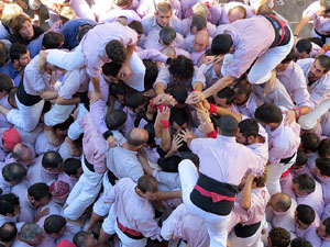 Fires 2016. La Diada Castellera a la plaça del Vi, amb els Marrecs de Salt, els Capgrossos de Mataró i els Minyons de Terrassa
