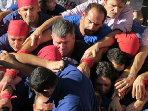 Fires 2016. La Diada Castellera a la plaça del Vi, amb els Marrecs de Salt, els Capgrossos de Mataró i els Minyons de Terrassa
