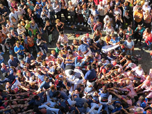 Fires 2016. La Diada Castellera a la plaça del Vi, amb els Marrecs de Salt, els Capgrossos de Mataró i els Minyons de Terrassa